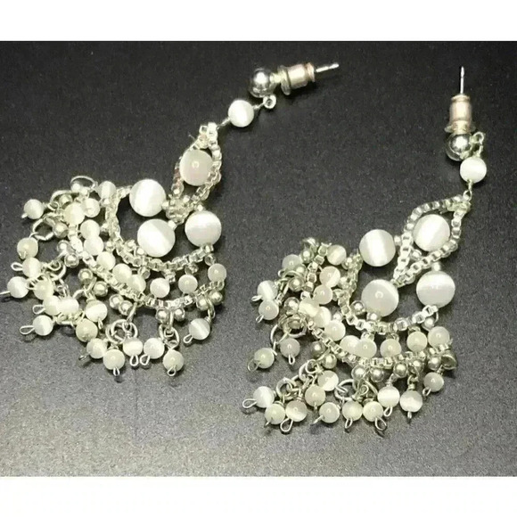 Pierced Silver Tone White Iridescent Beaded Chandelier Dangle Earrings Boho - Picture 1 of 5